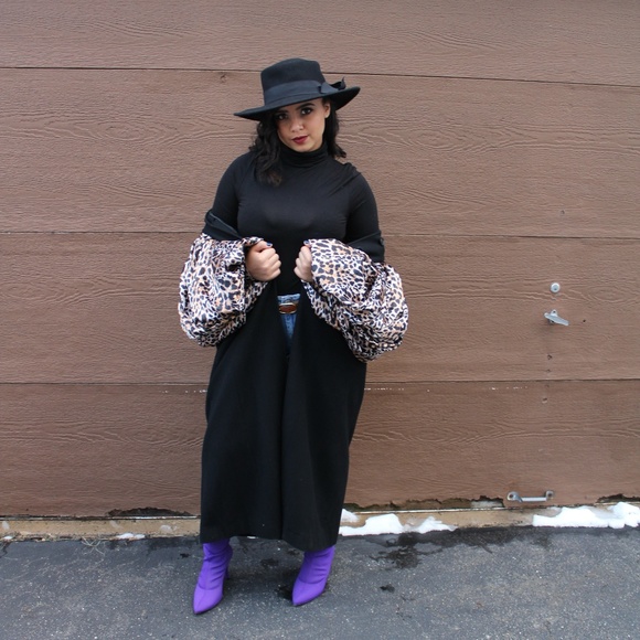 Coat - Picture 2 of 4